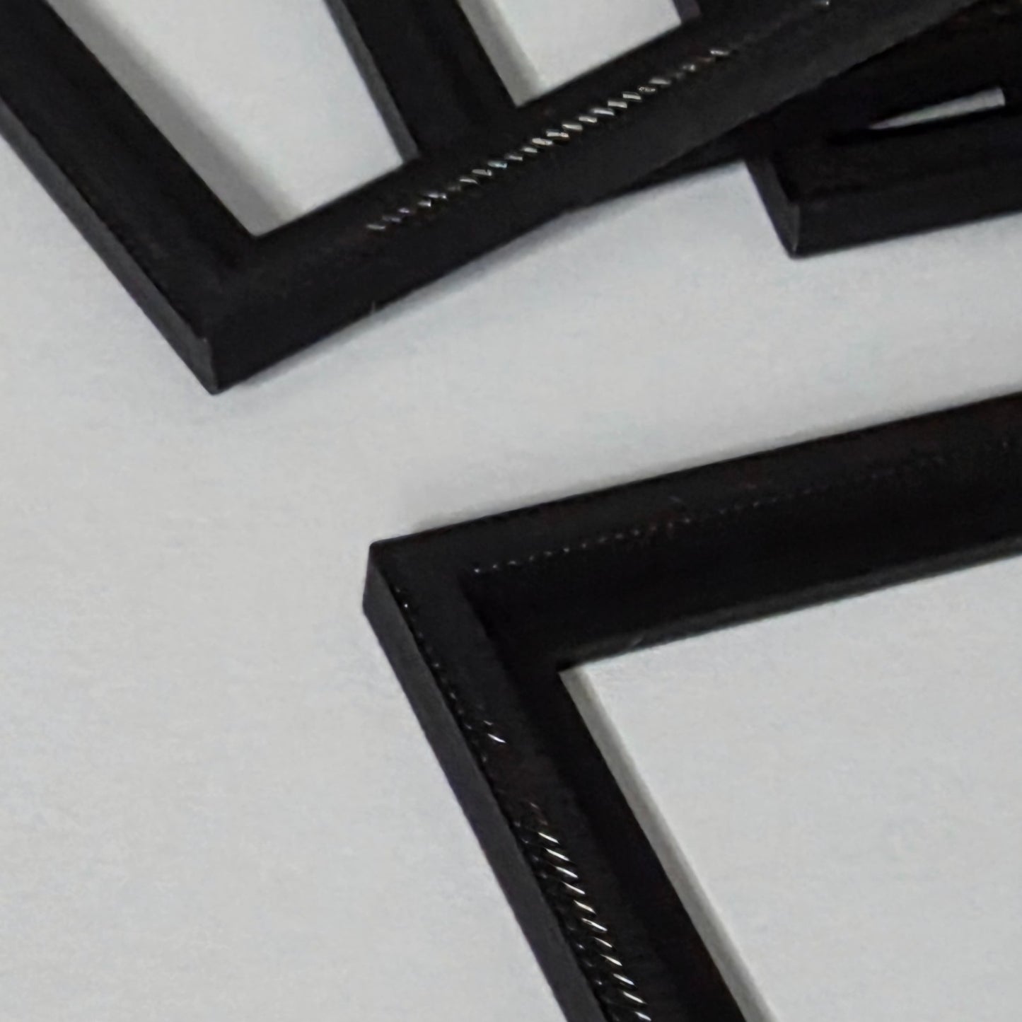 1:12 Scale Dolls House Miniature Modern Picture Frames - 5 Pack - 29mm x 37.5mm