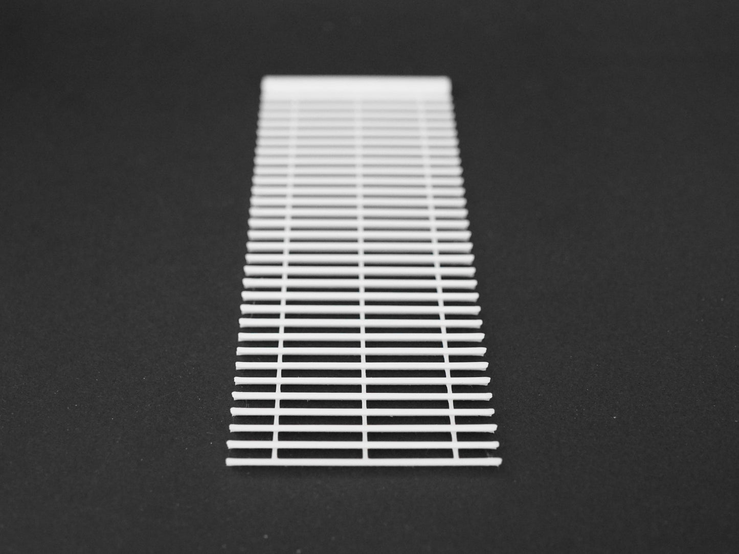 1:12 Scale Dolls House Miniature – Venetian Blind for Windows/Doors 50mm Width