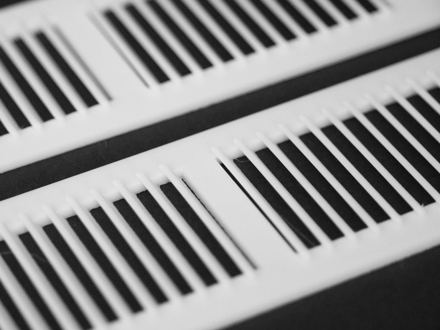 1:12 Scale Dolls House Miniature – Pair of Window Shutters