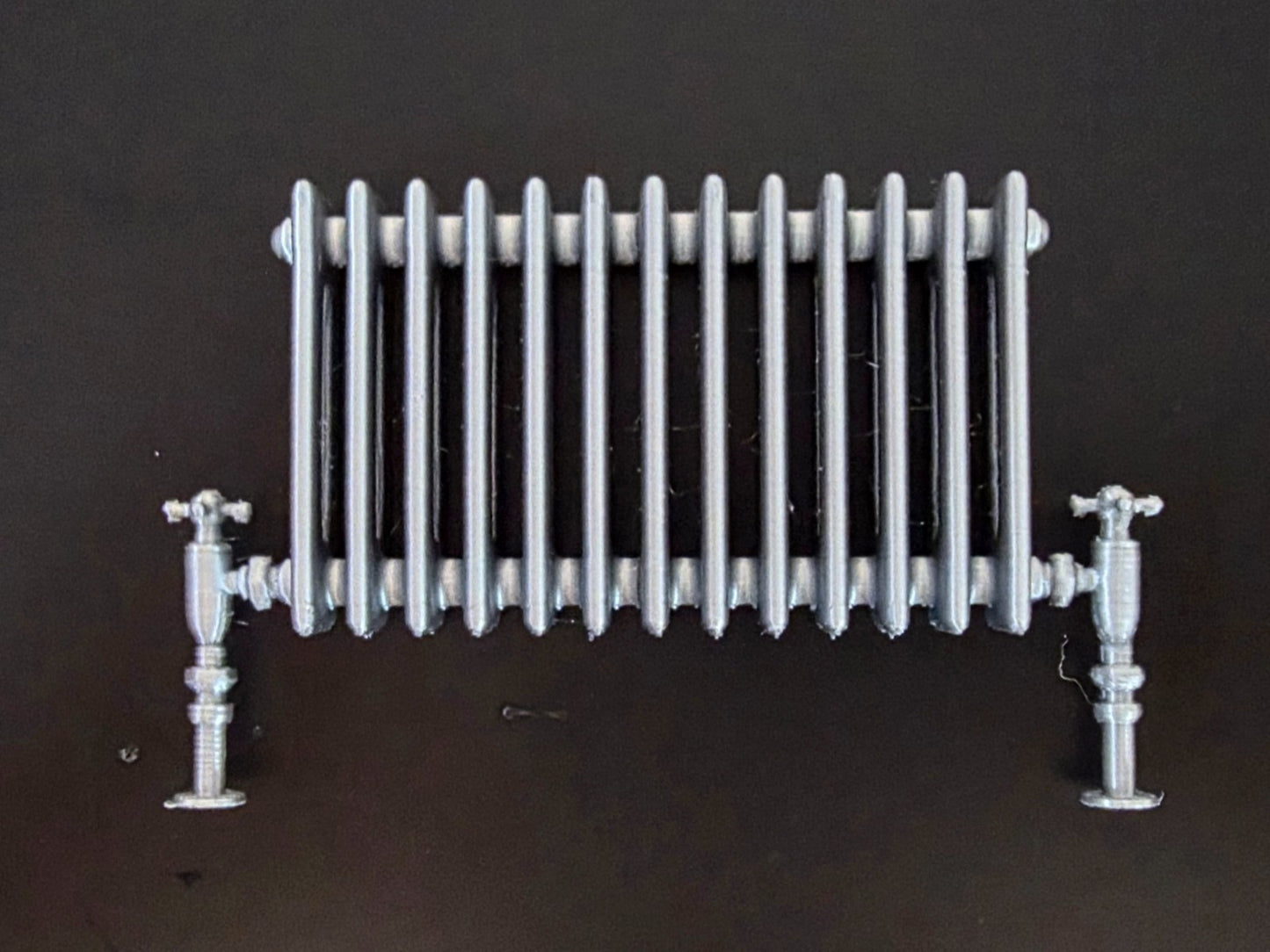 1:12 Scale Dolls House Miniature – Silver Heating Radiator