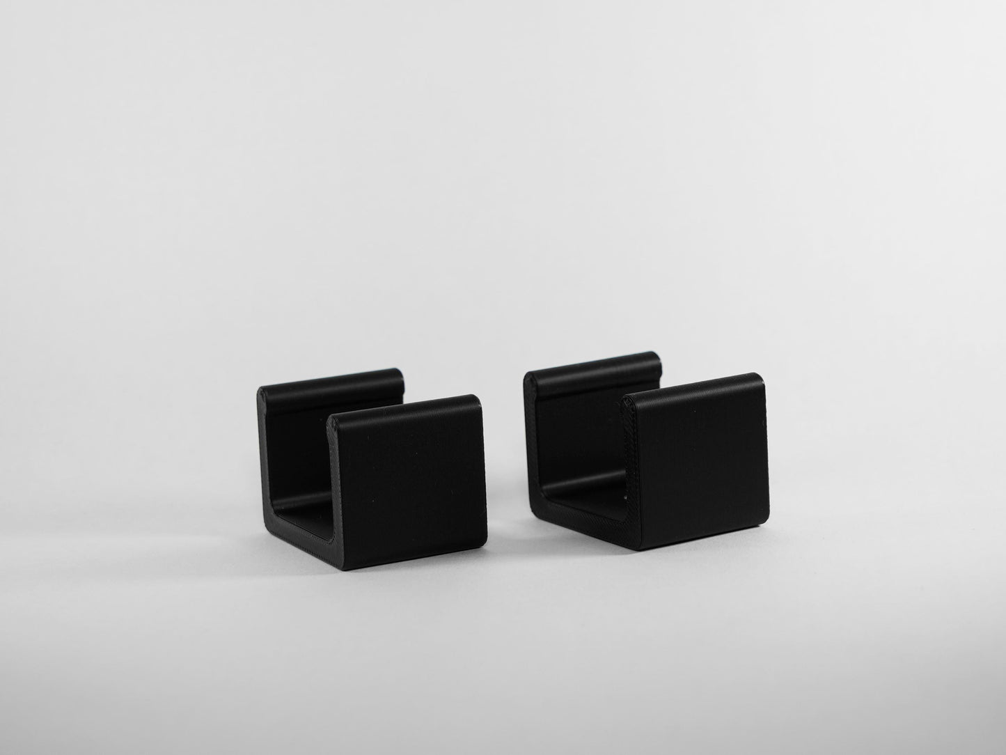Ice Hockey Stick Holder / Mount / Hanger (Set of 2 Wall Brackets) BLACK