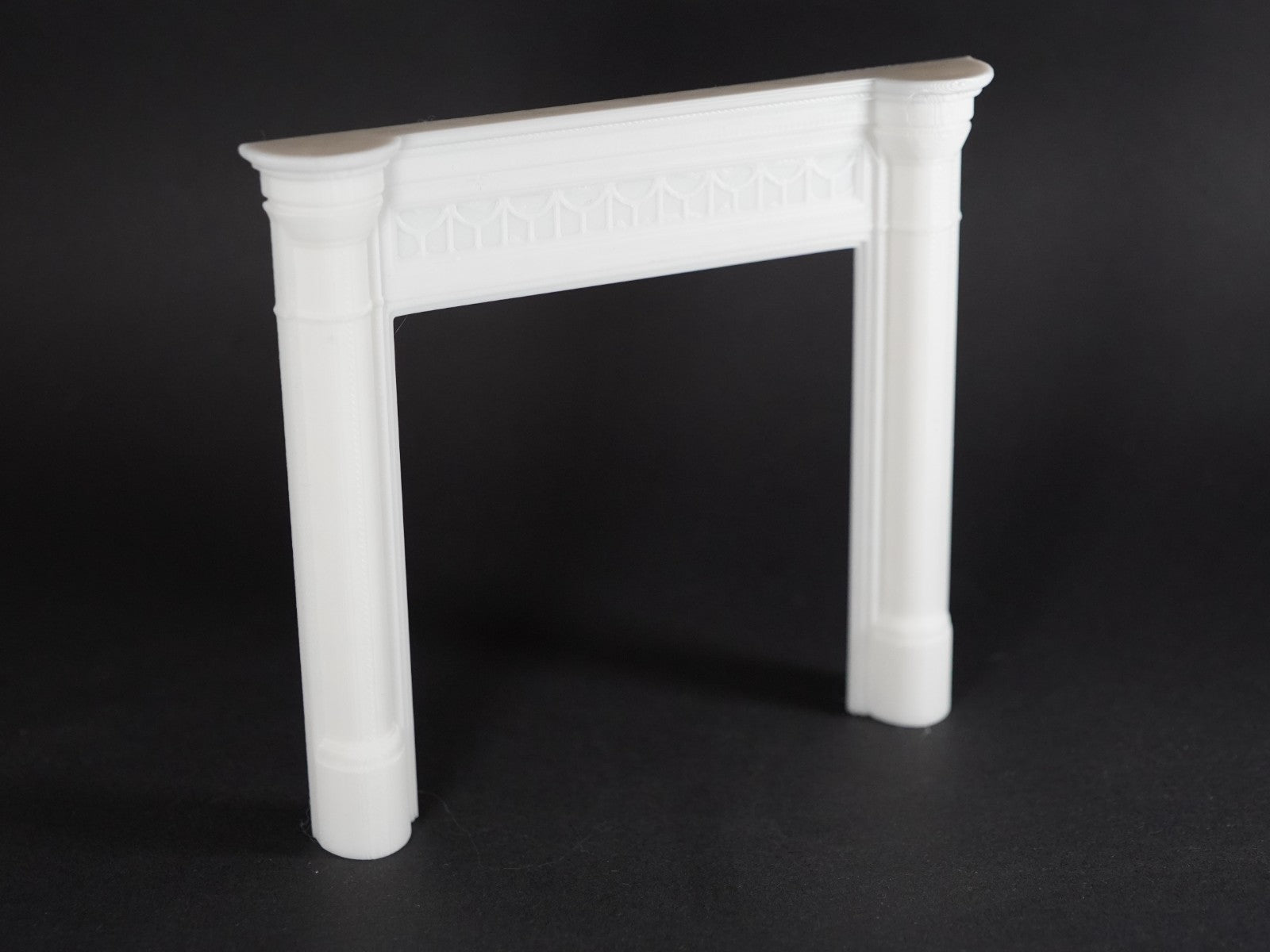1:12 Scale Dolls House Miniature – Victorian Draped Fireplace & Marble Hearth