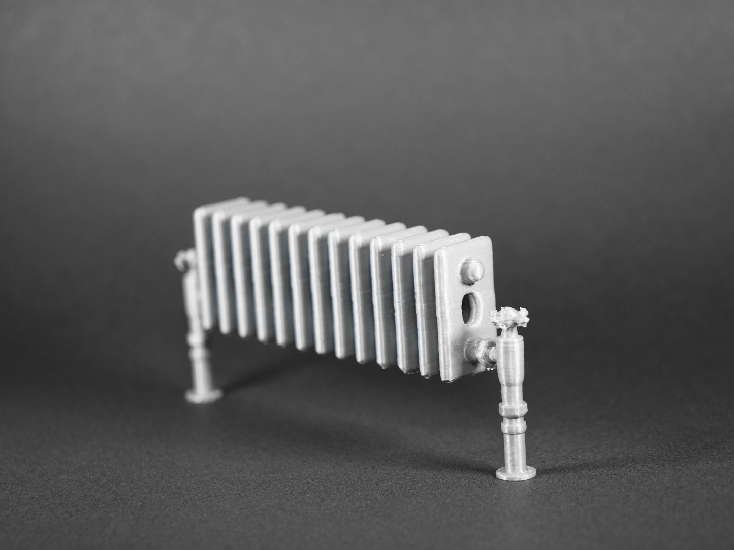 1:12 Scale Dolls House Miniature – Silver Heating Radiator Medium