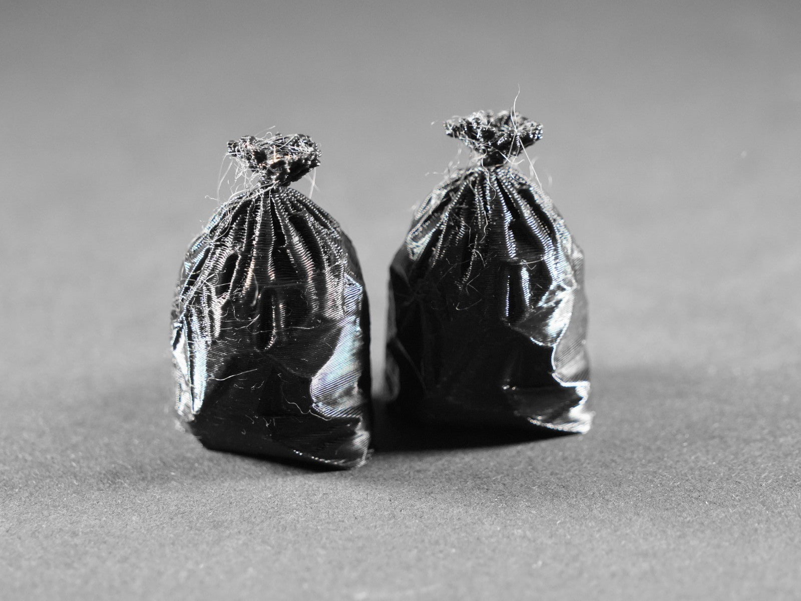 1:12 Scale Dolls House Miniature – Pair of Realistic Looking Rubbish Bin Bags