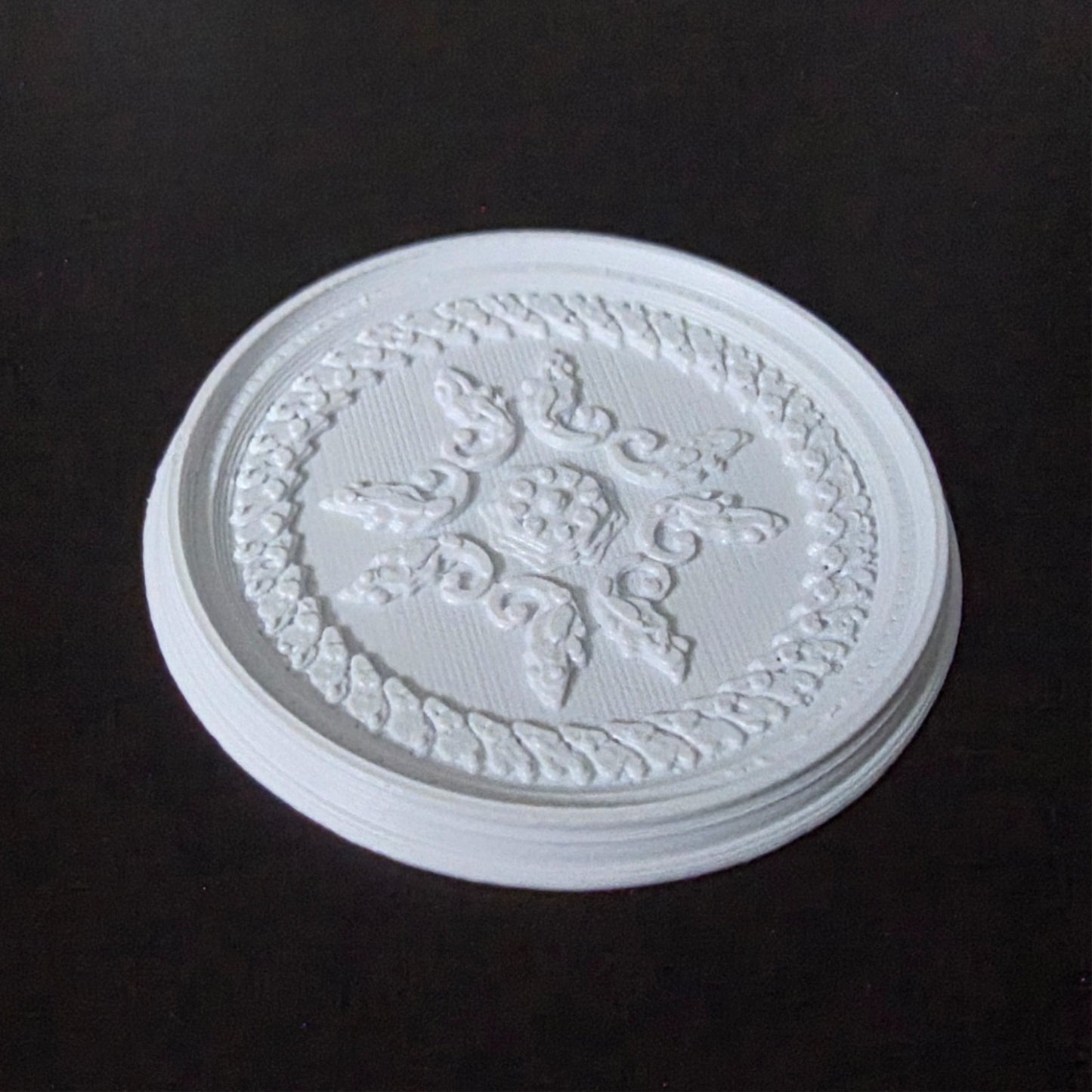 1:12 Scale Dolls House Miniature – Ceiling Rose (40mm) – High Detail & Drillable