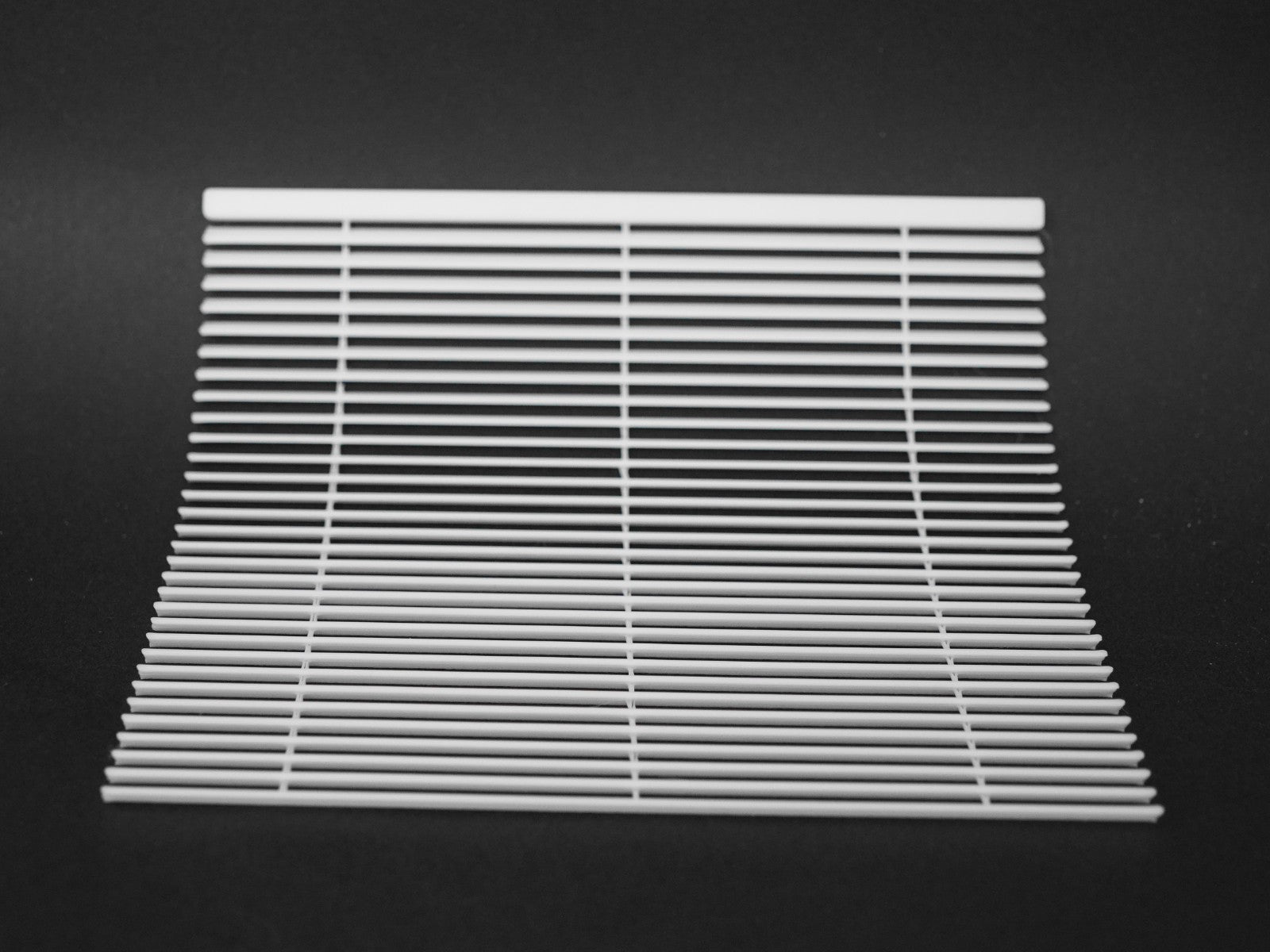 1:12 Scale Dolls House Miniature – Venetian Blind for Windows/Doors 140mm Width