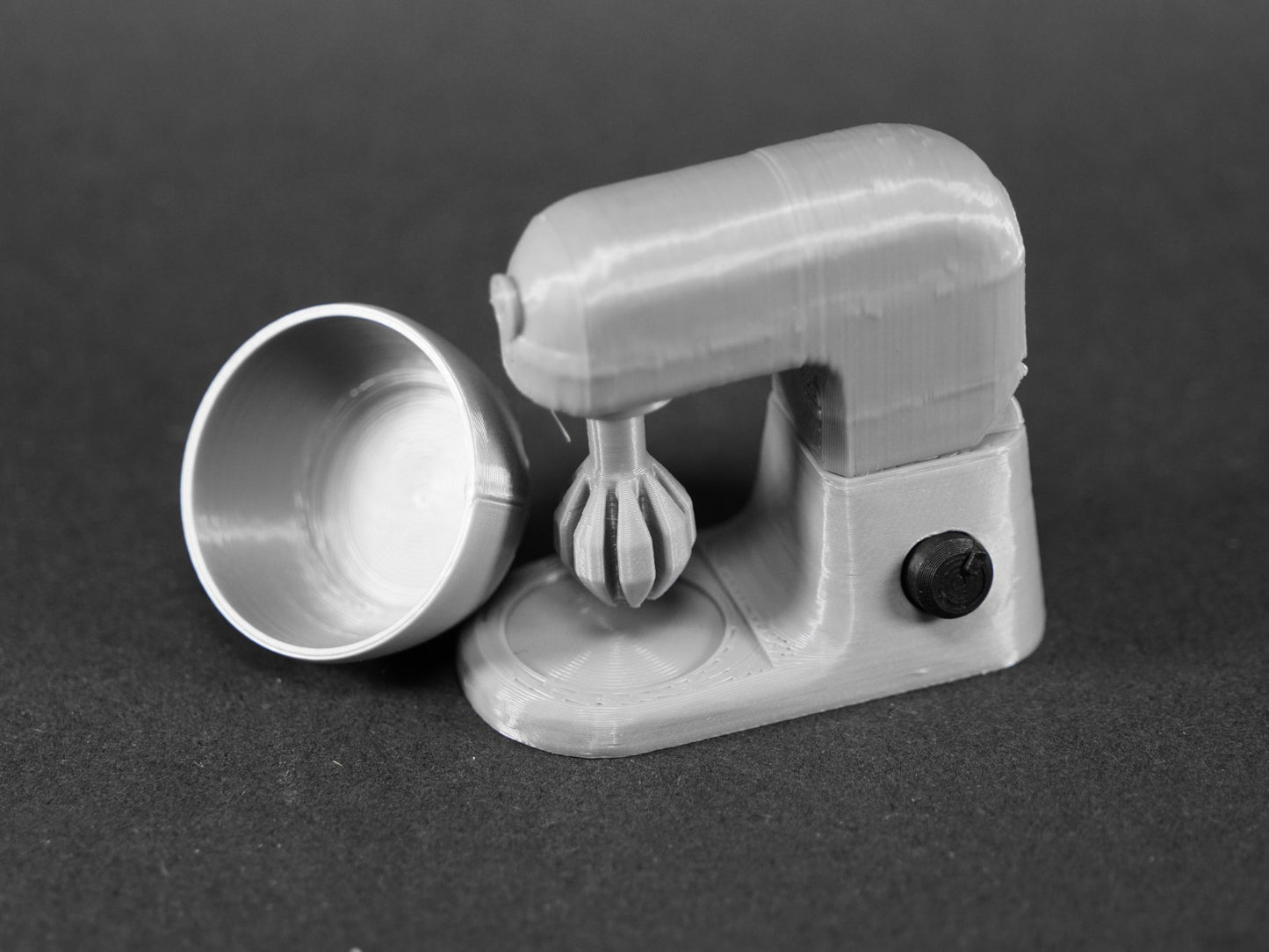 1:12 Scale Dolls House Miniature – Stand Mixer (Grey/Silver Ninja Inspired)