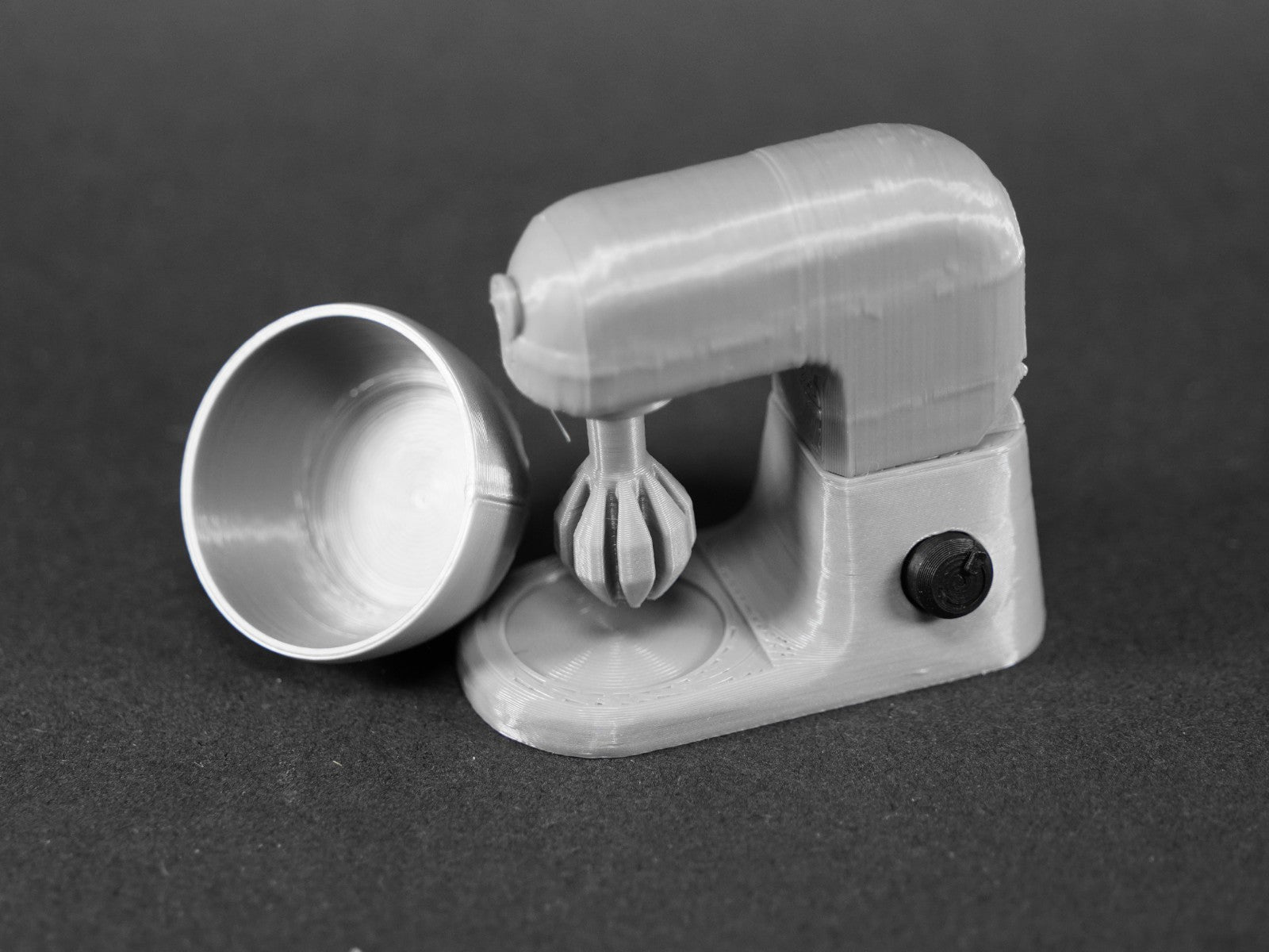 1:12 Scale Dolls House Miniature – Stand Mixer (Grey/Silver Ninja Inspired)