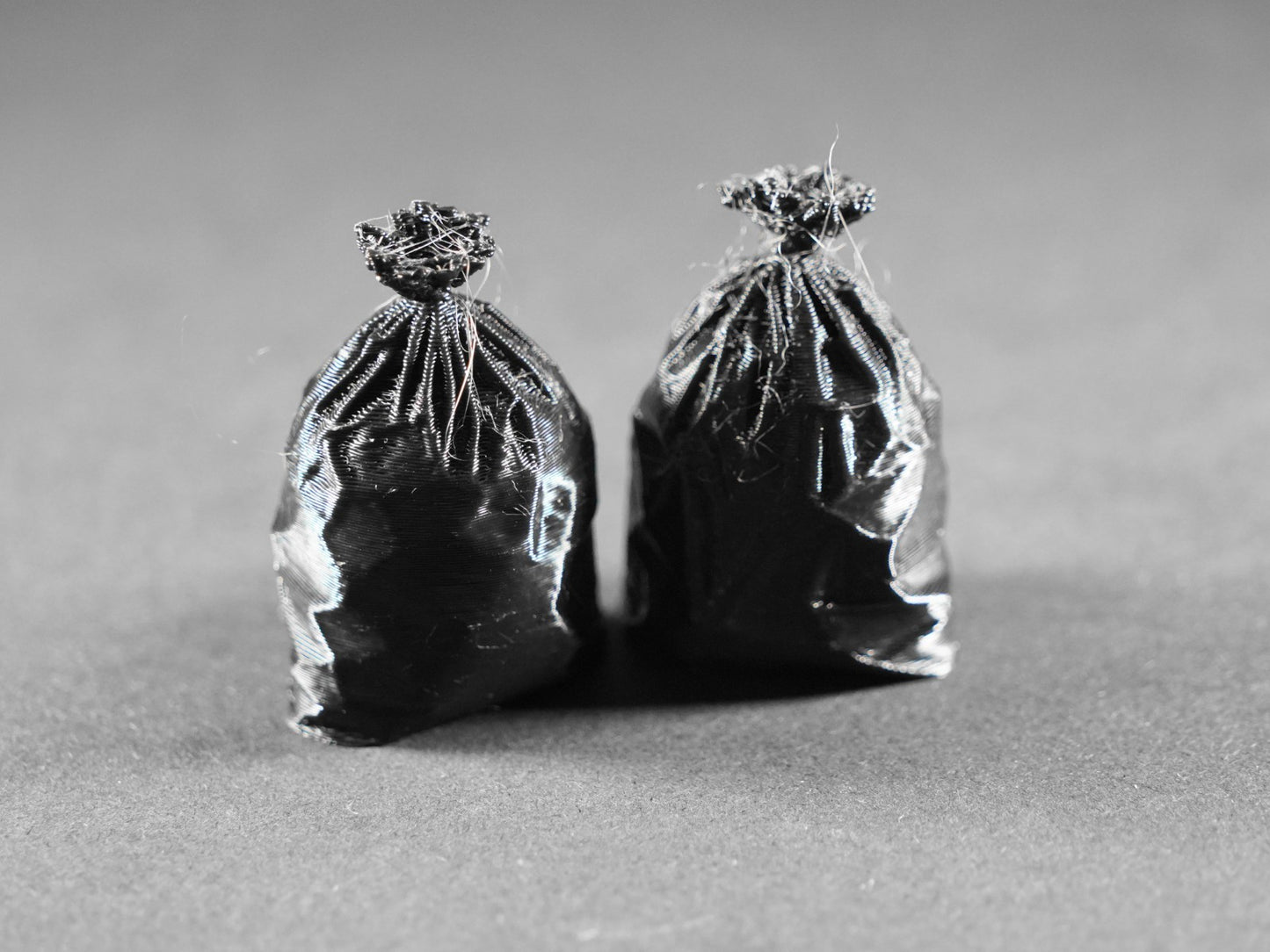 1:12 Scale Dolls House Miniature – Pair of Realistic Looking Rubbish Bin Bags