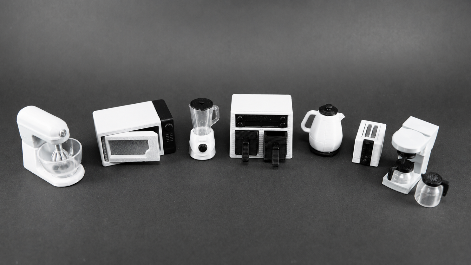 1:12 Scale Dolls House Miniature – Kettle (White Tefal Inspired)