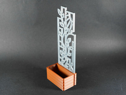 1:12 Scale Dolls House Miniature – Pot Planter with Trellis Design #1