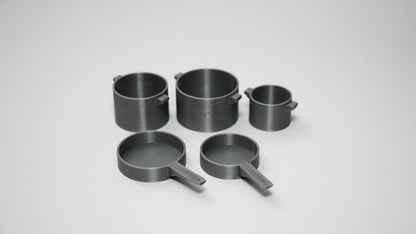 1:12 Scale Dolls House Miniature – Kitchen Pan Set (5 Pieces)