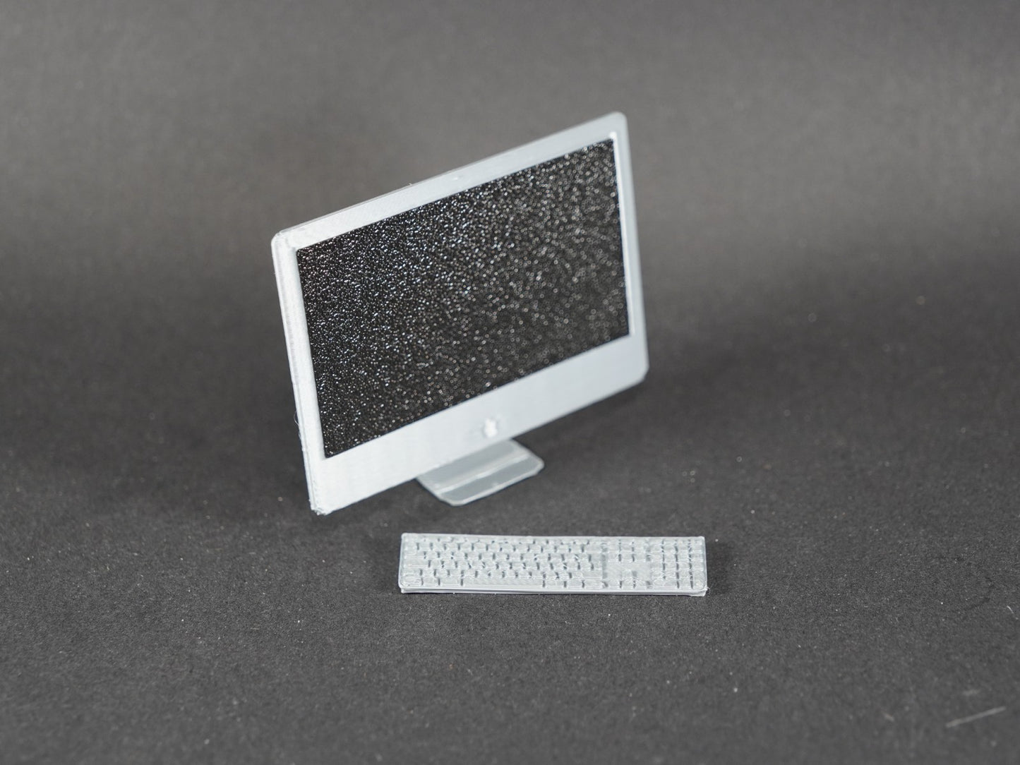 1:12 Scale Dolls House Miniature – Apple iMac Inspired Computer & Keyboard