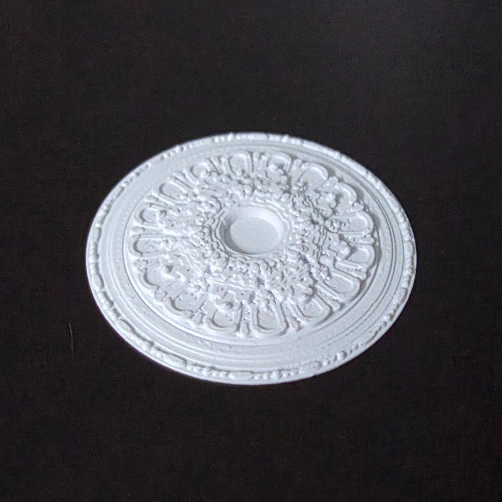 1:12 Scale Dolls House Miniature – Ceiling Rose (40mm) – High Detail #10