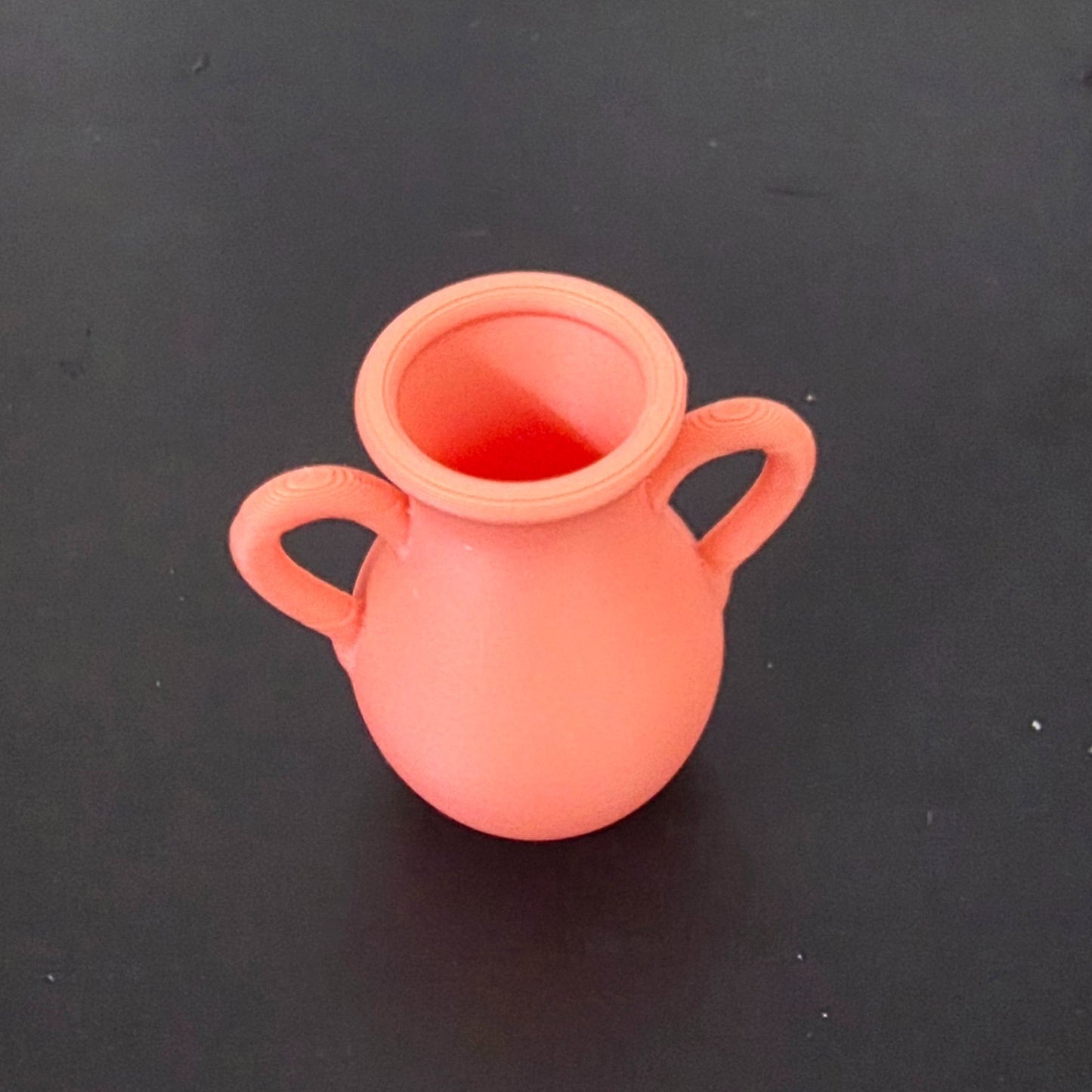 1:12 Scale Dolls House Miniature – Vase with Handles Ornament / Pot Terracotta