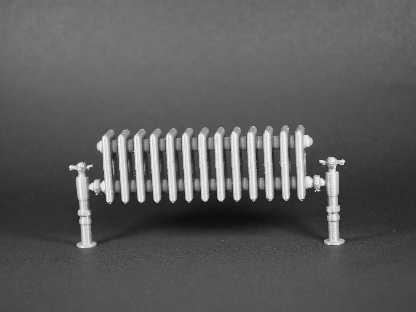 1:12 Scale Dolls House Miniature – Silver Heating Radiator Medium