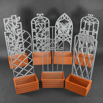 1:12 Scale Dolls House Miniature – Pot Planter with Trellis Design #6