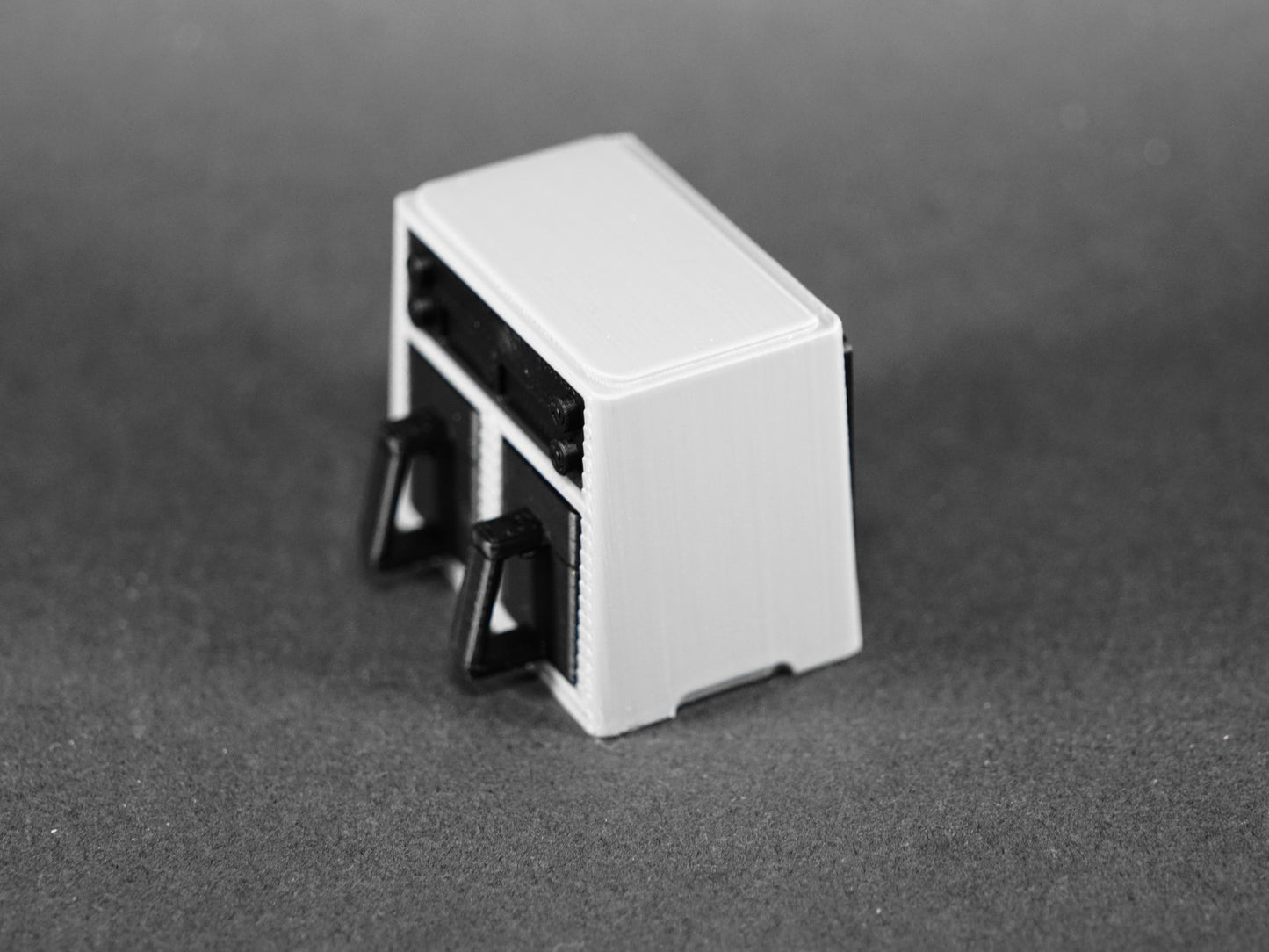 1:12 Scale Dolls House Miniature – Air Fryer (Grey/Silver Ninja Inspired)