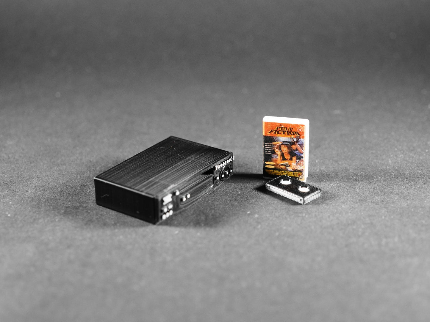 1:12 Scale Dolls House Miniature – VCR Video Tape Recorder with VHS