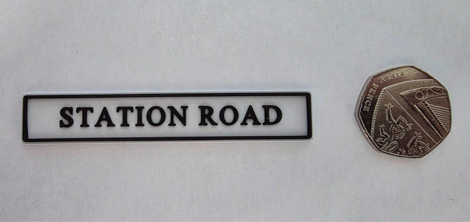 1:12 Scale Dolls House Miniature – Personalised Street Sign Plaque (85mm)