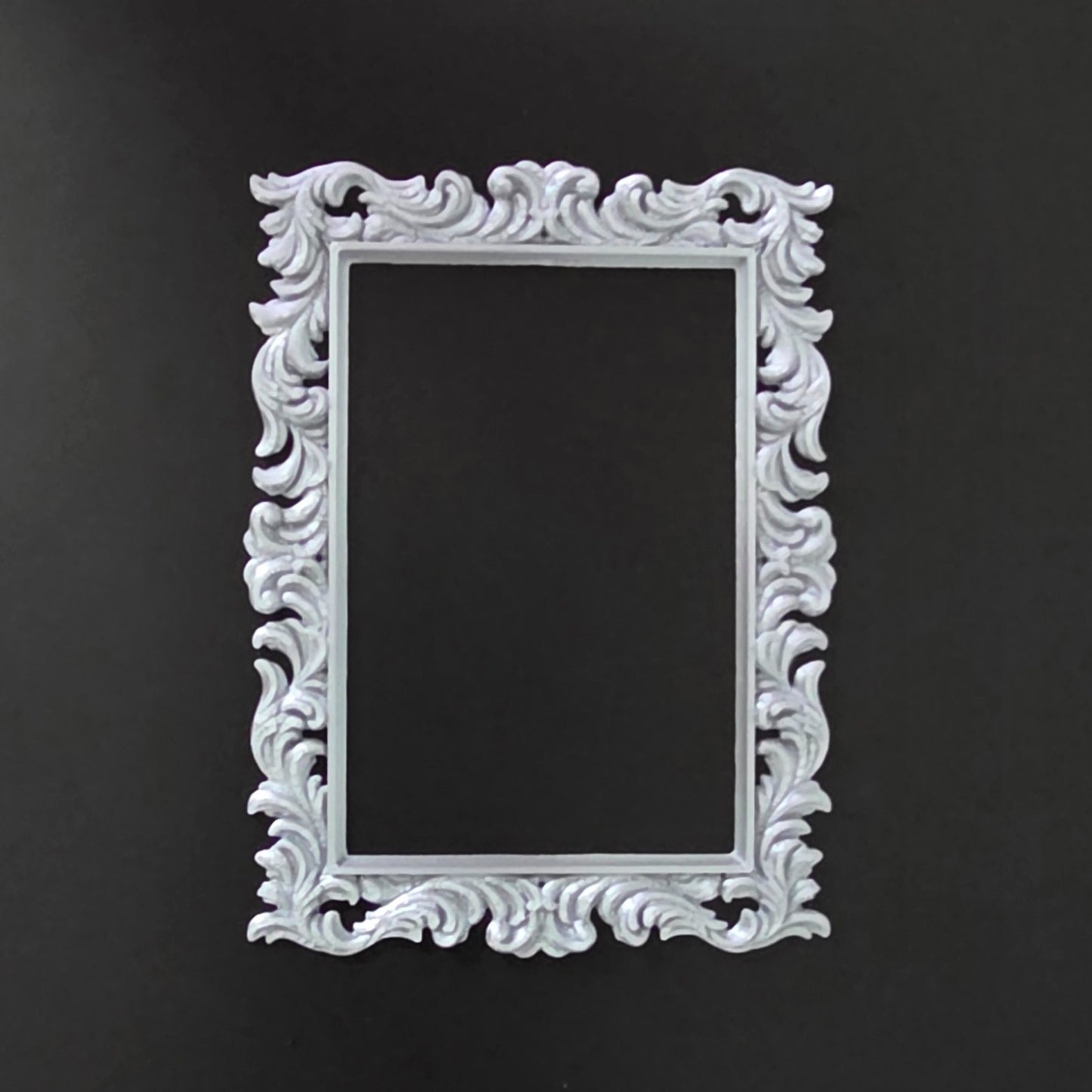 1:12 Scale Dolls House Miniature – Floral Silver Picture Frame 85mm x 64mm