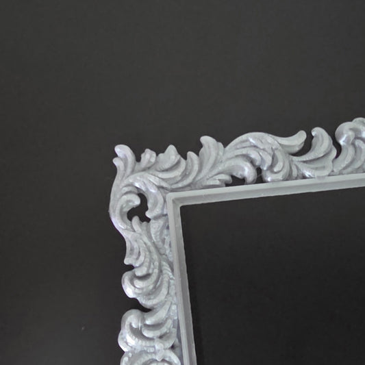 1:12 Scale Dolls House Miniature – Floral Silver Picture Frame 85mm x 64mm